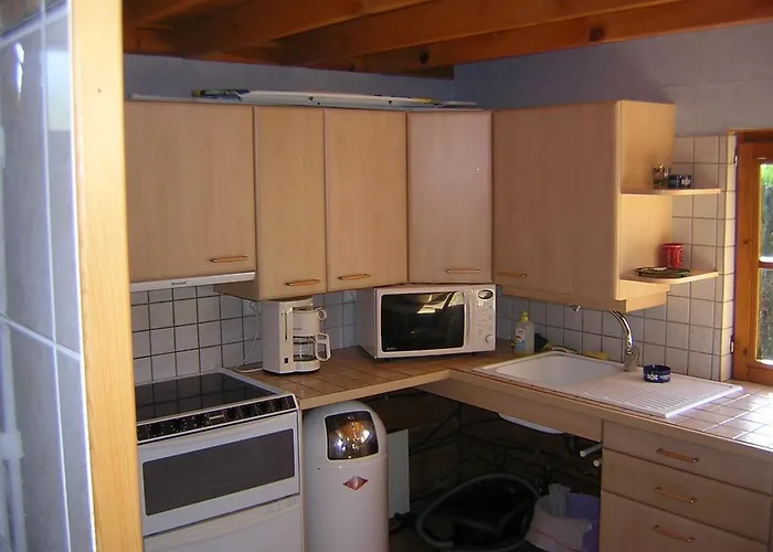 Gite-duplex La K-bane 3 Impasse Des Jardins Piscine Et Jacuzzi A 500m *