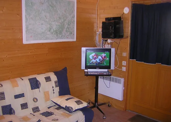 Holiday home Gite-duplex La K-bane 3 Impasse Des Jardins Piscine Et Jacuzzi A 500m *